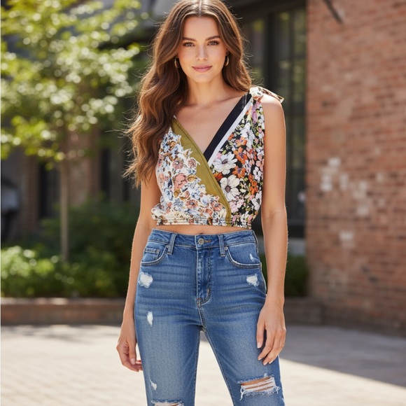 Free People women’s “tied to you” scarf style bohemian blouse  size small - Picture 2 of 5